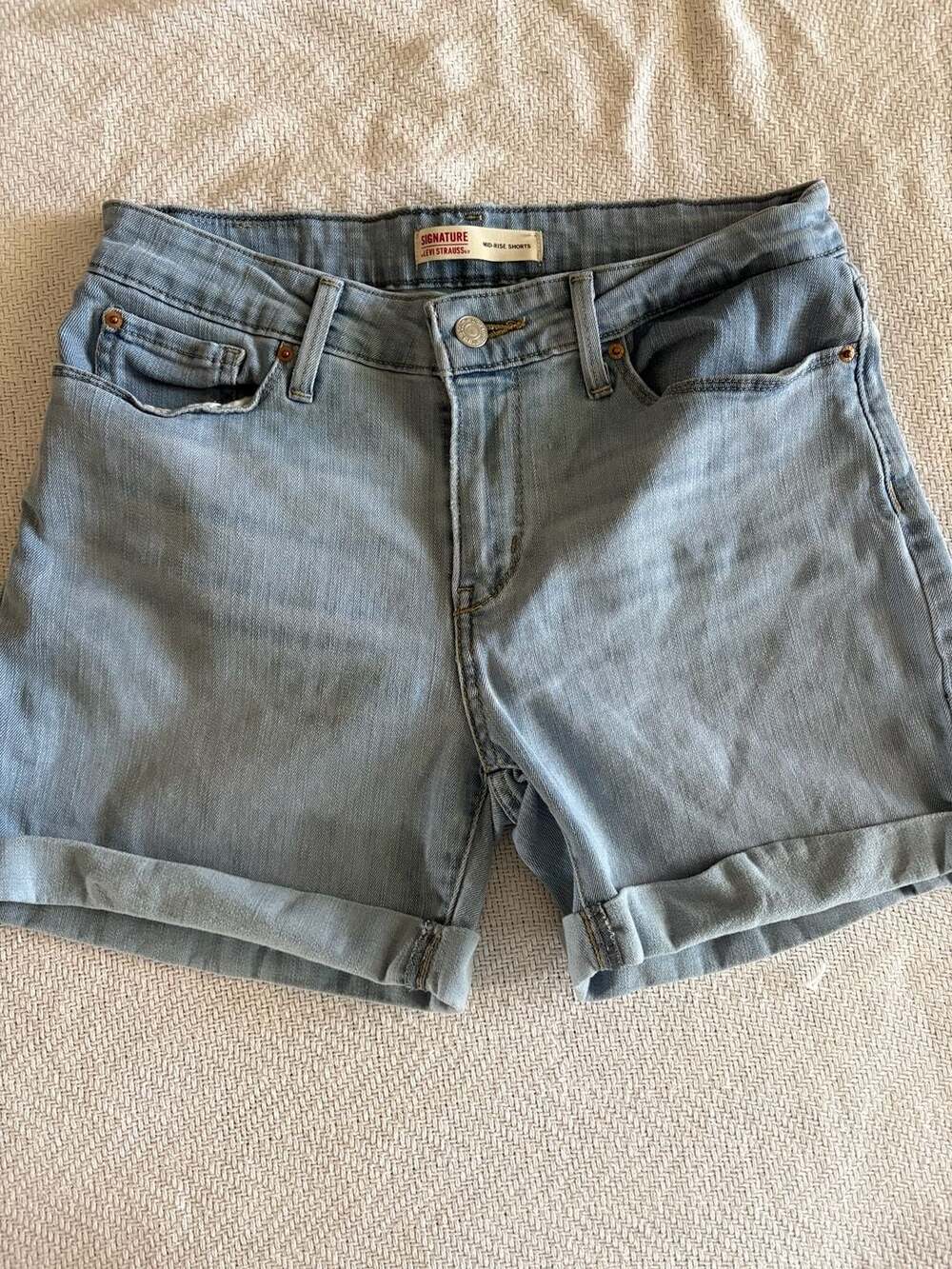 Signature by Levi Strauss & Co. Women's Mid-Rise Cuffed Denim Shorts